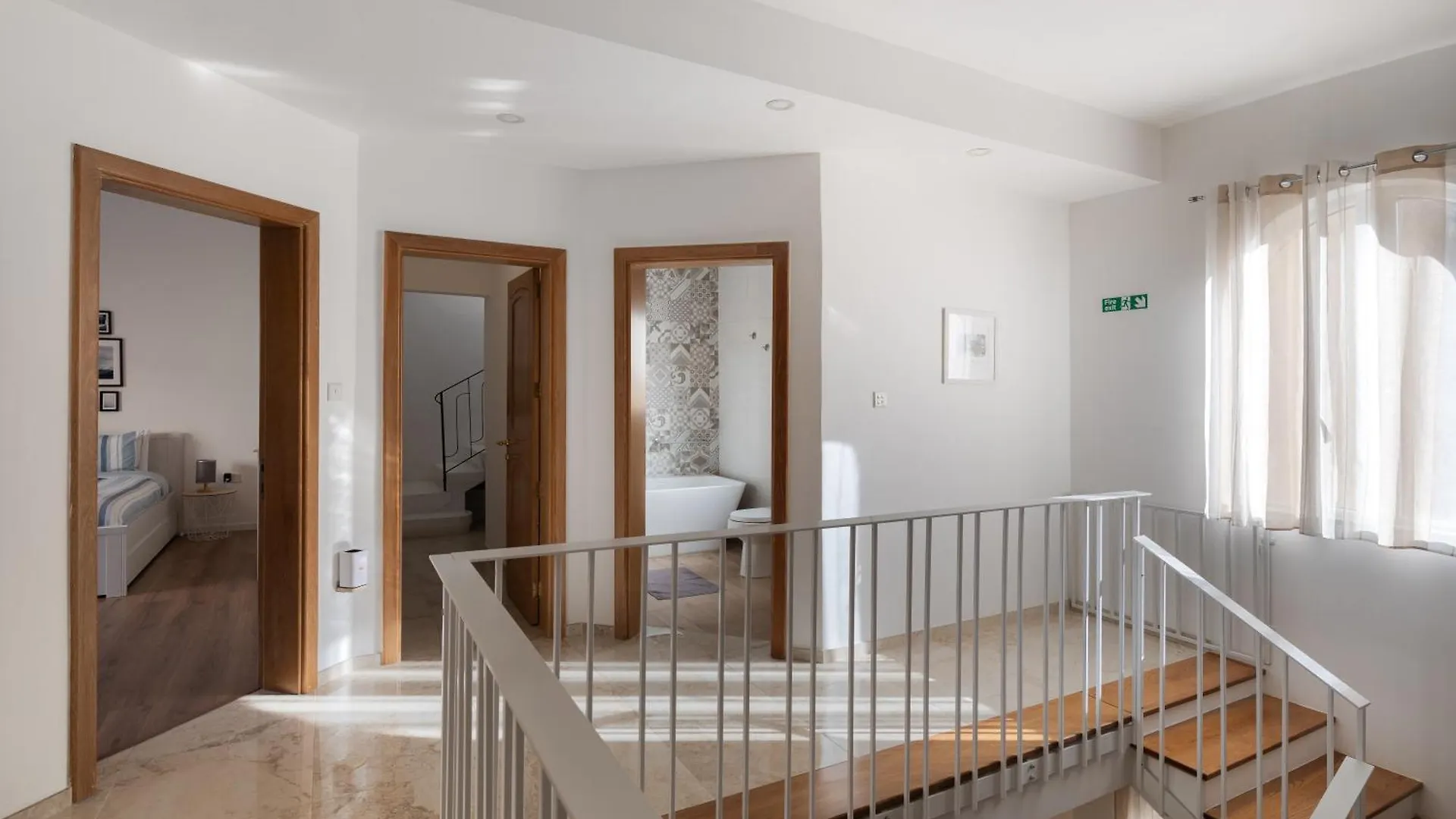 Family-Friendly Spacious Townhouse With Garden - Close To Airport Gudja Apartament